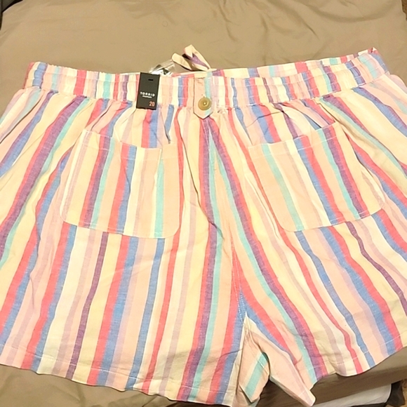 5 Inch Pull-on linen blend pull-on shorts multi color - Picture 3 of 3